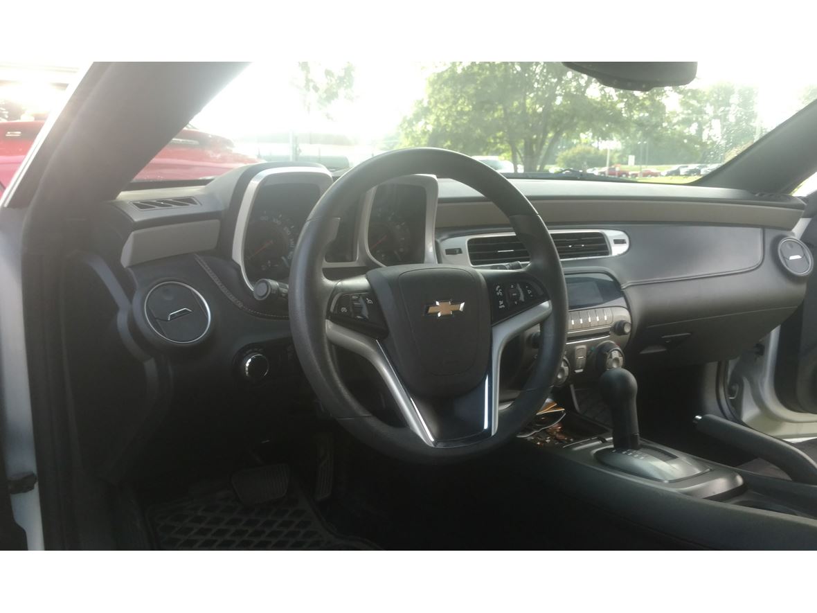 2012 Chevrolet Camaro for sale by owner in Milan