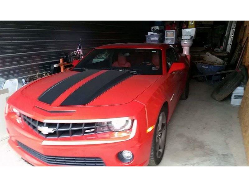 2013 Chevrolet Camaro for sale by owner in Fayetteville