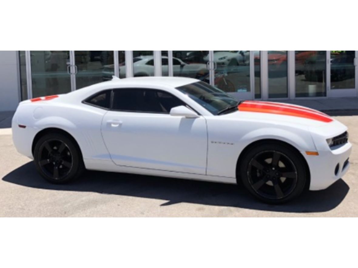 2014 Chevrolet Camaro for sale by owner in Turlock