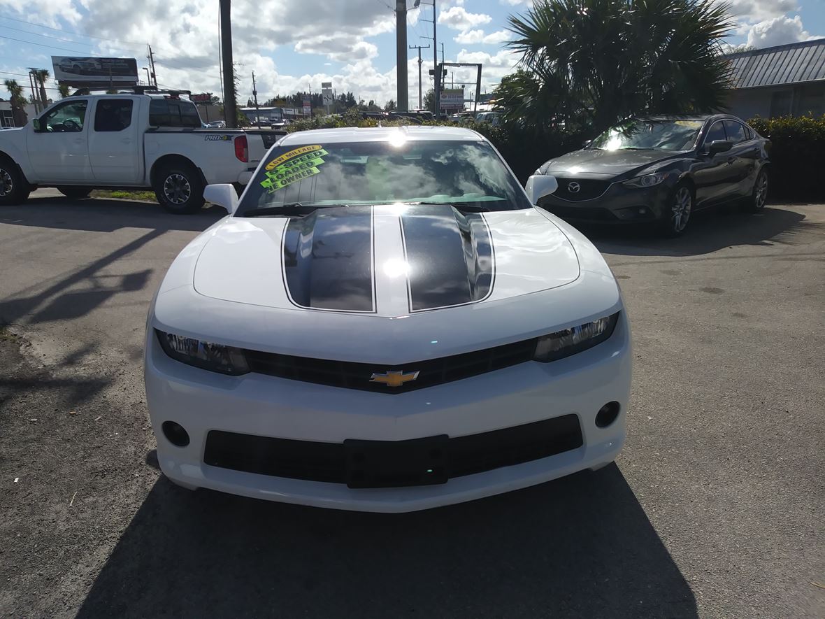 2015 Chevrolet Camaro for sale by owner in Fort Pierce