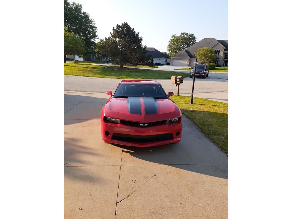 2015 Chevrolet Camaro for sale by owner in Racine