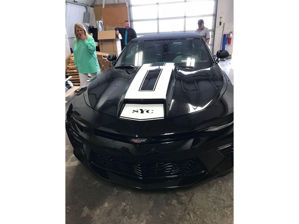 2018 Chevrolet Camaro for sale by owner in Fredericktown