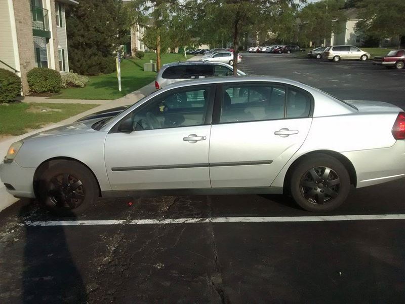 2004 Chevrolet Malibu for sale by owner in Fairborn