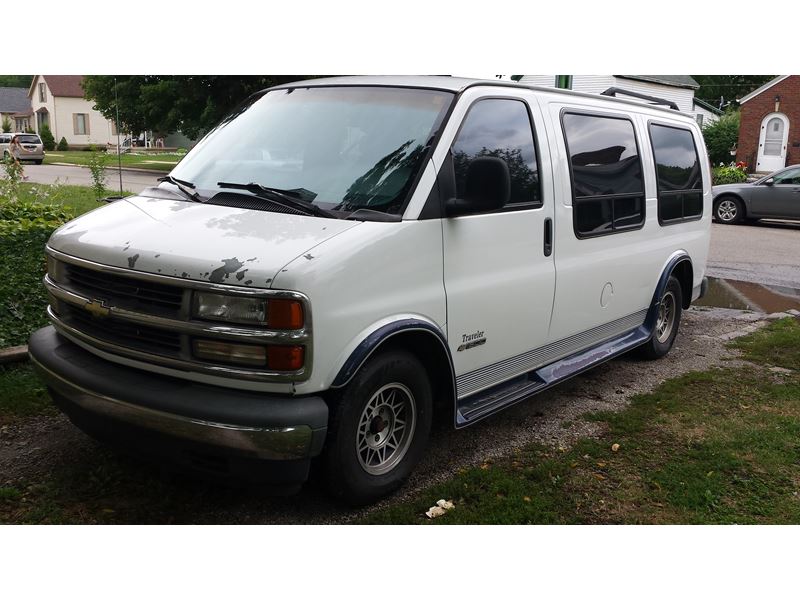 1996 Chevrolet Chevy Van Classic Car Peru, IN 46970