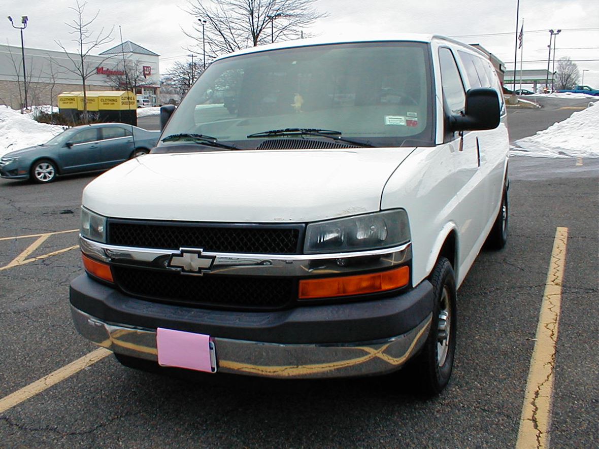 2009 Chevrolet Chevy Van for sale by owner in Queensbury