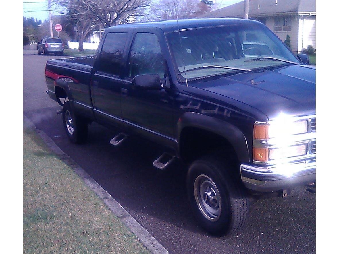 1999 Chevrolet Ck3500 for sale by owner in Coos Bay