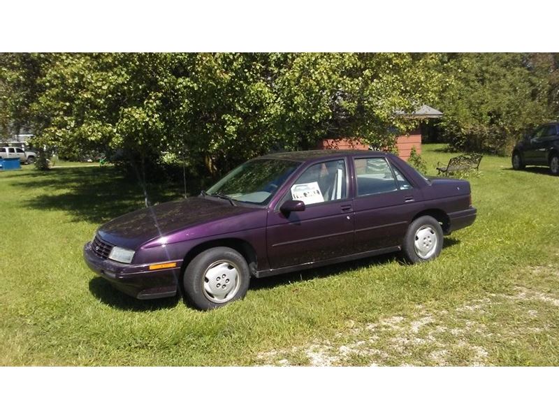 1995 Chevrolet Corsica Classic Car Keystone, IN 46759