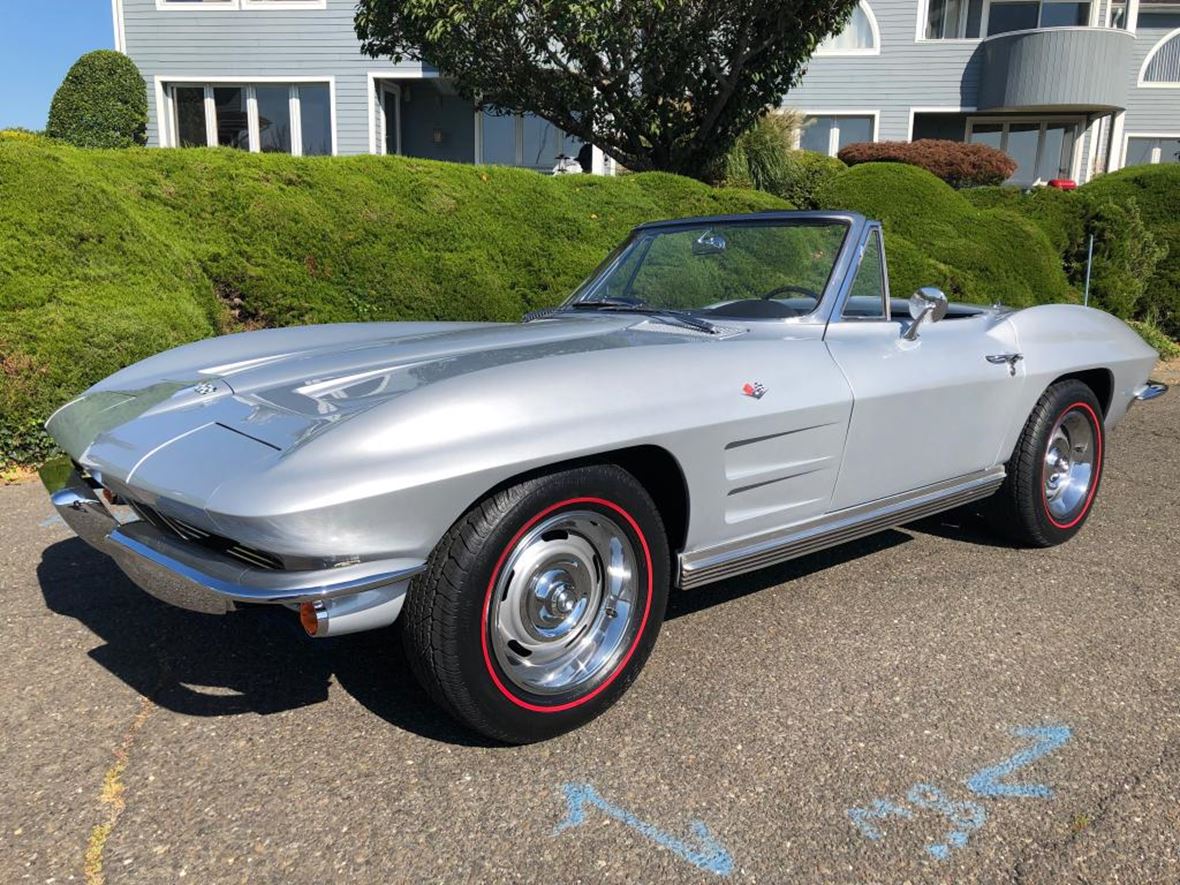 1964 Chevrolet Corvette for sale by owner in Gladstone