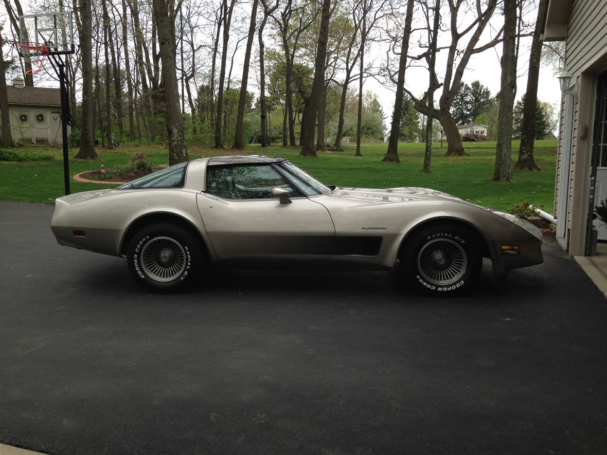 1982 Chevrolet Corvette Classic Car Butler, PA 16003