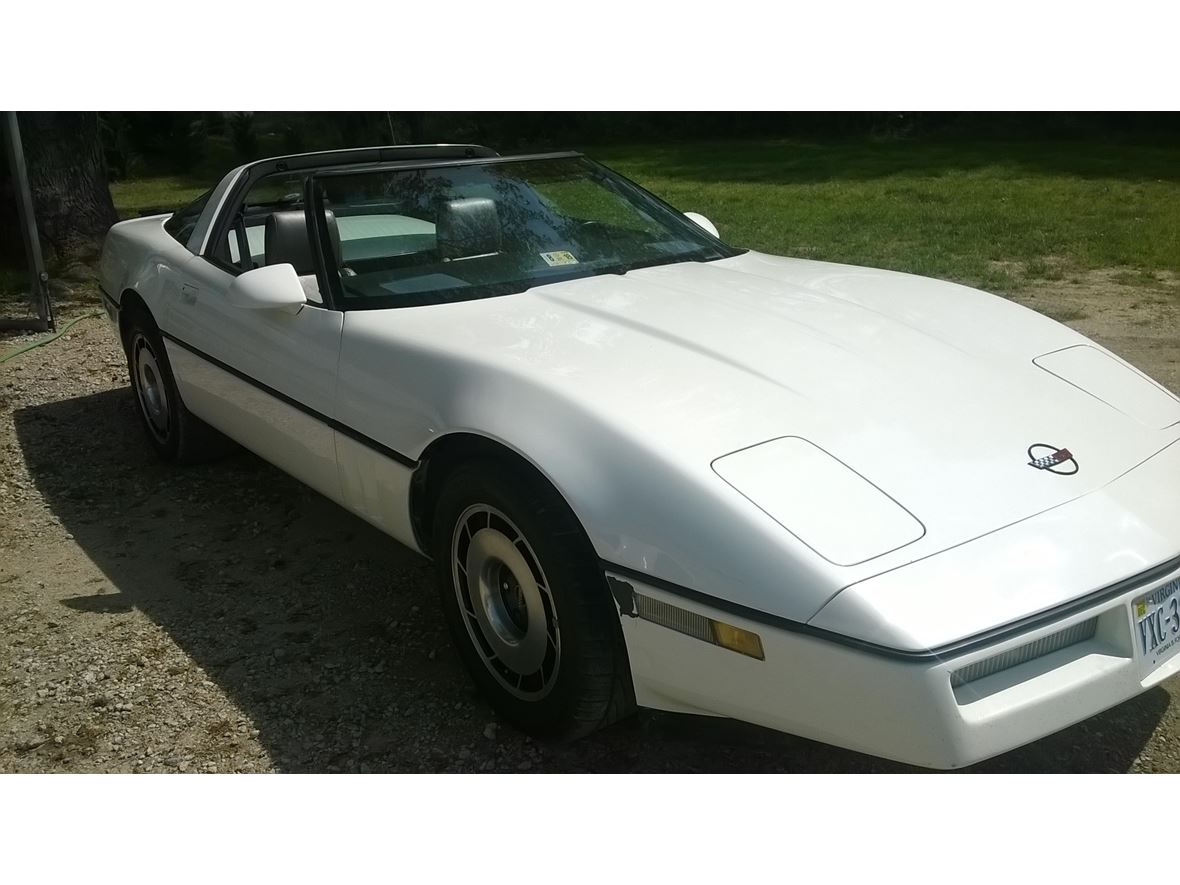 1984 Chevrolet Corvette for sale by owner in Knoxville