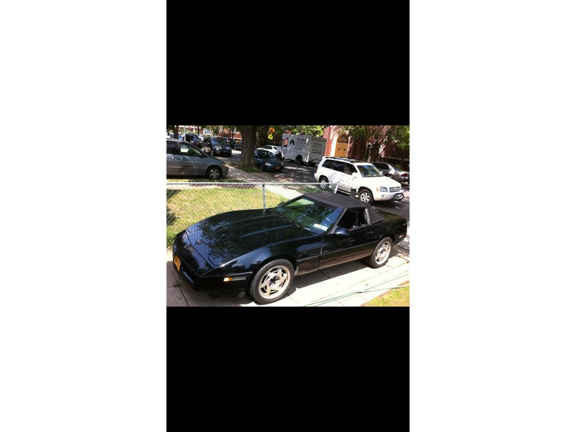 1988 Chevrolet Corvette for sale by owner in Flushing