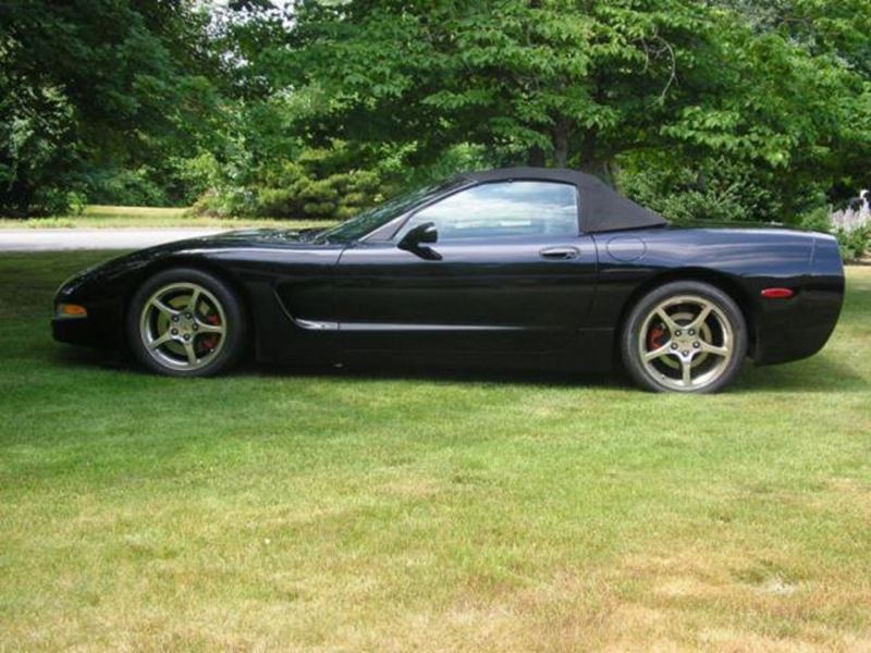 2004 Chevrolet Corvette for sale by owner in Sagamore