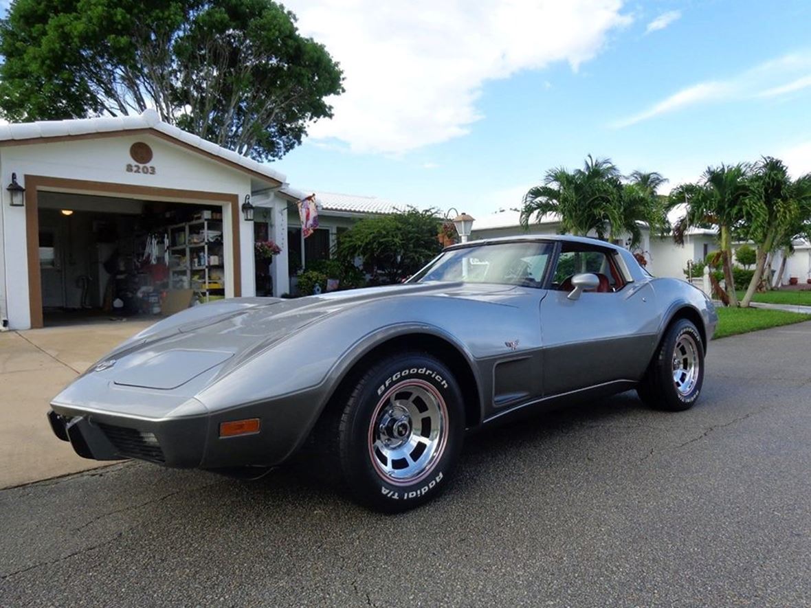 1978 Chevrolet Corvette Silver Anniversary Edition Classic Car