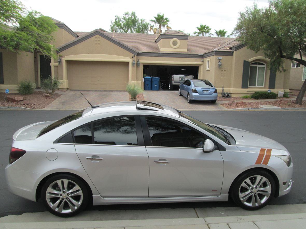 2011 Chevrolet Cruze for sale by owner in Las Vegas