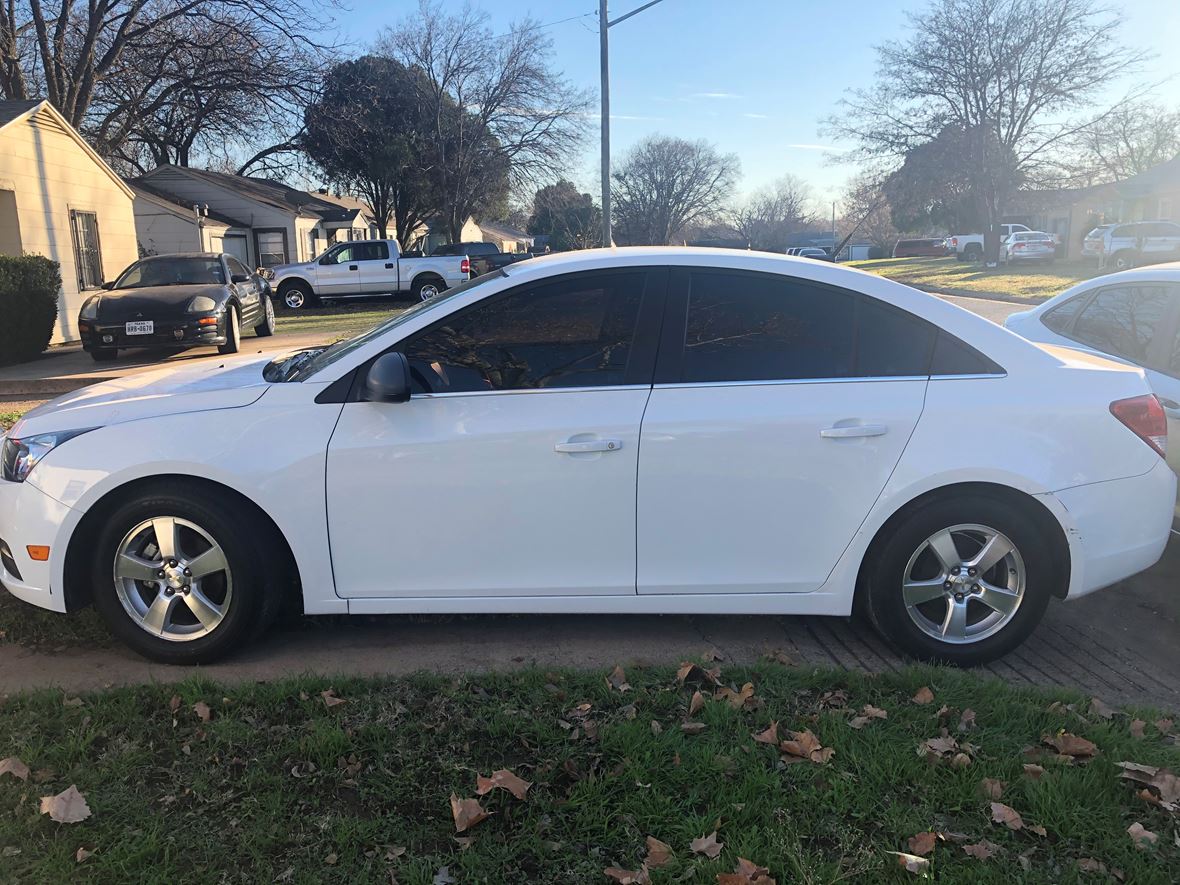 2013 Chevrolet Cruze for sale by owner in Fort Worth