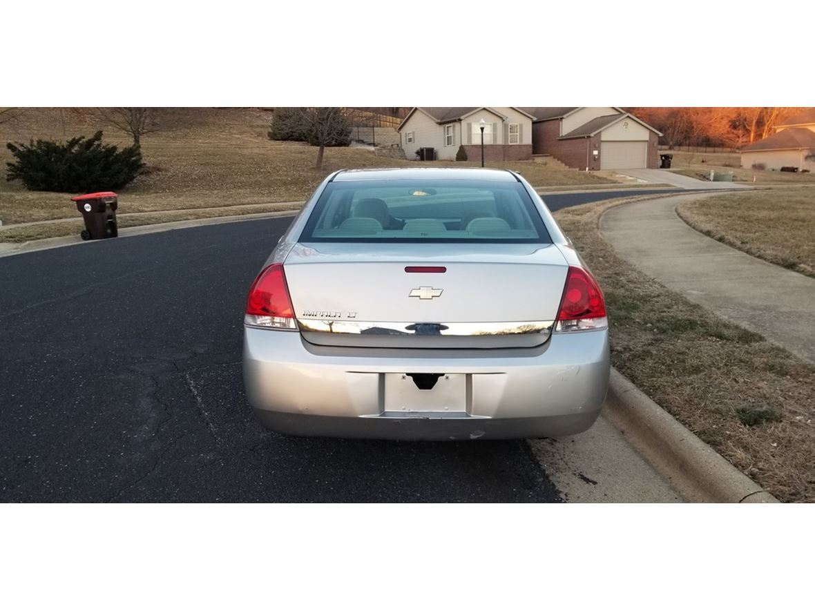 2008 Chevrolet Impala  for sale by owner in Peoria