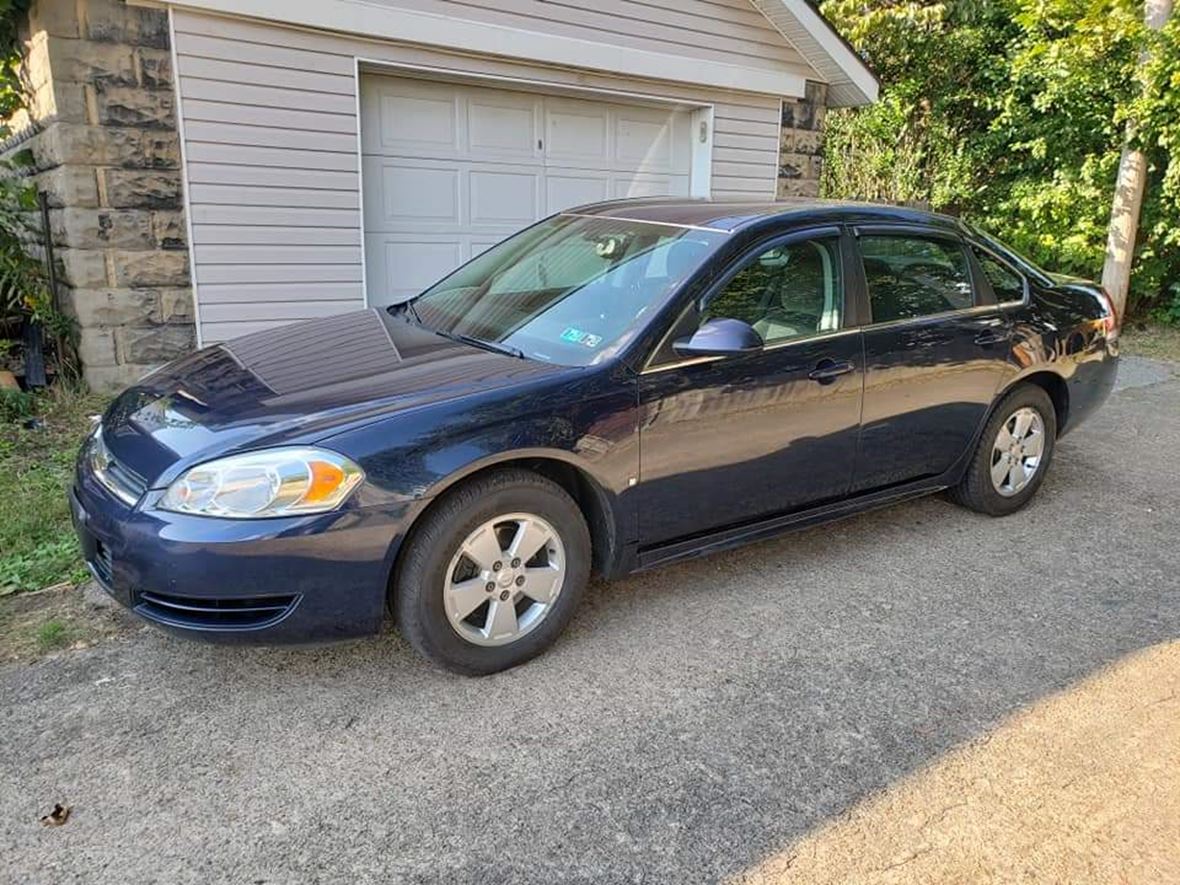 2010 Chevrolet Impala for sale by owner in Altoona