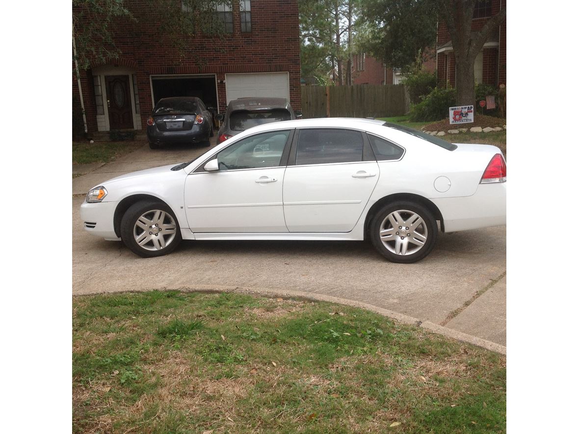 2011 Chevrolet Impala for sale by owner in Pearland