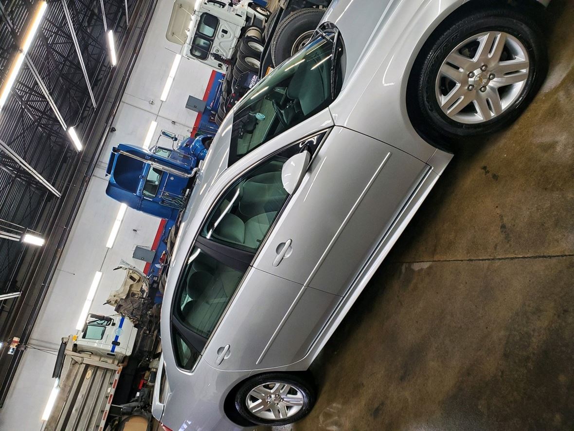 2011 Chevrolet Impala Private Car Sale in Brookpark, OH 44142