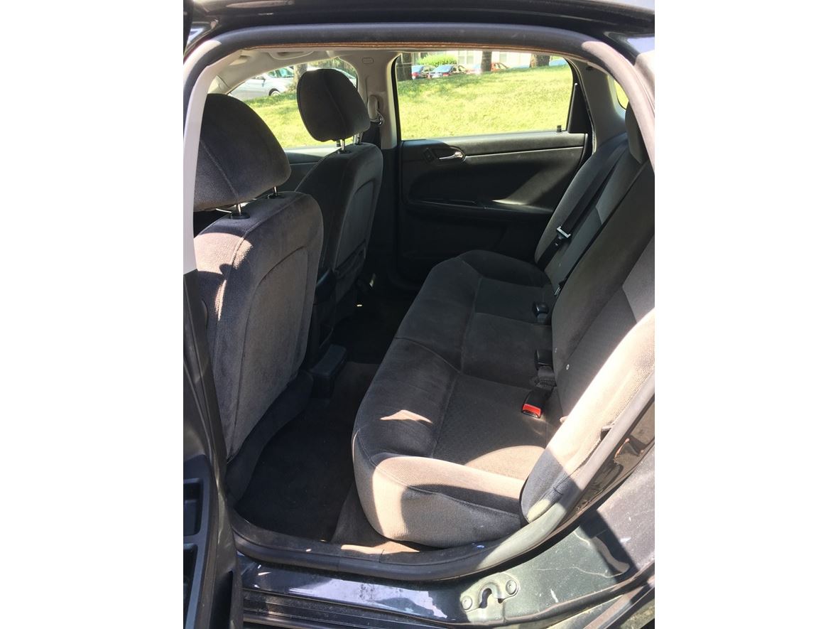 2013 Chevrolet Impala for sale by owner in Fairfax