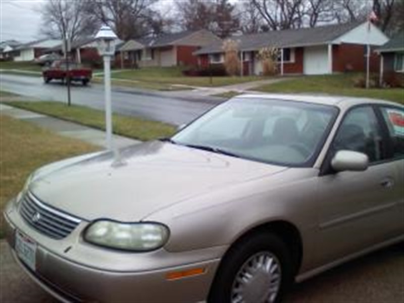 1997 Chevrolet malibu Classic Car Cincinnati, OH 45999