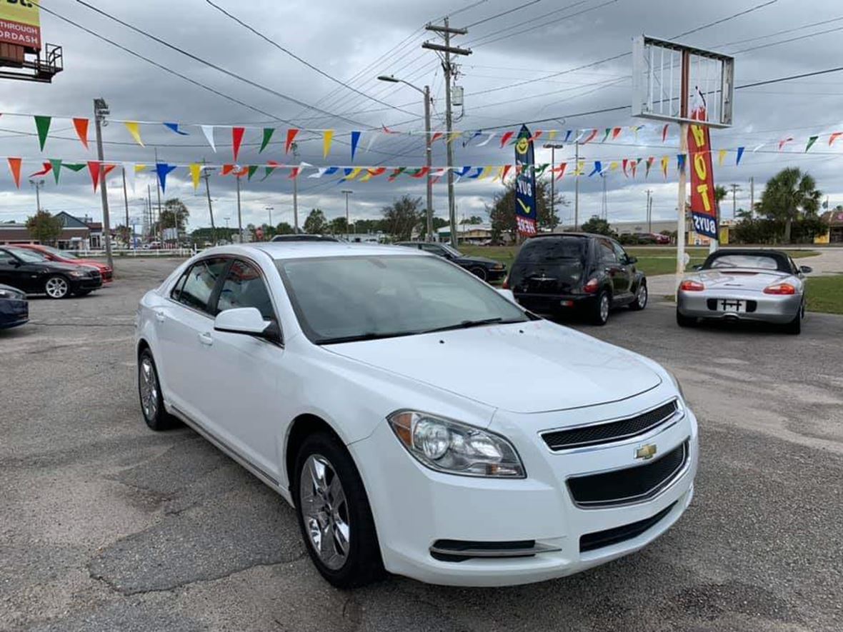 2010 Chevrolet Malibu for sale by owner in Myrtle Beach