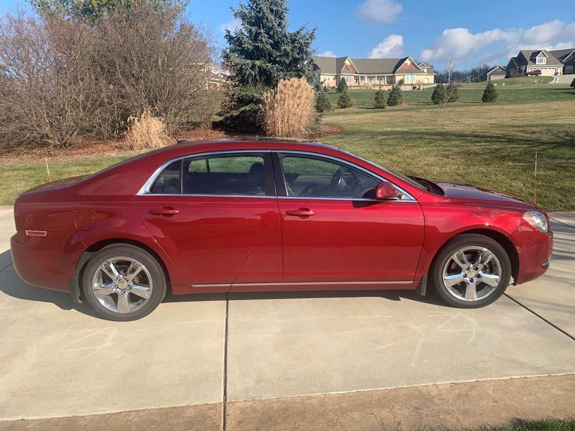 2010 Chevrolet Malibu for sale by owner in Waukesha