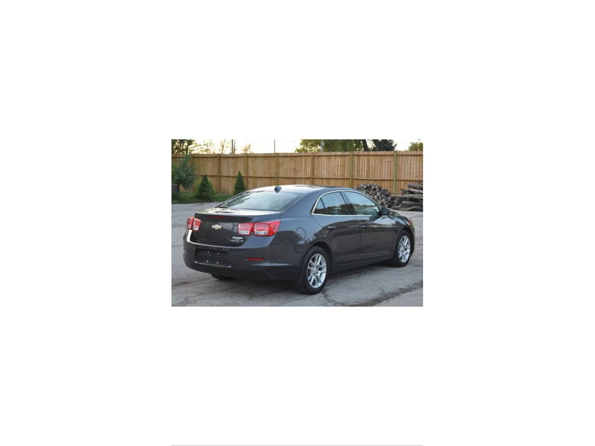 2013 Chevrolet Malibu for sale by owner in Chicago