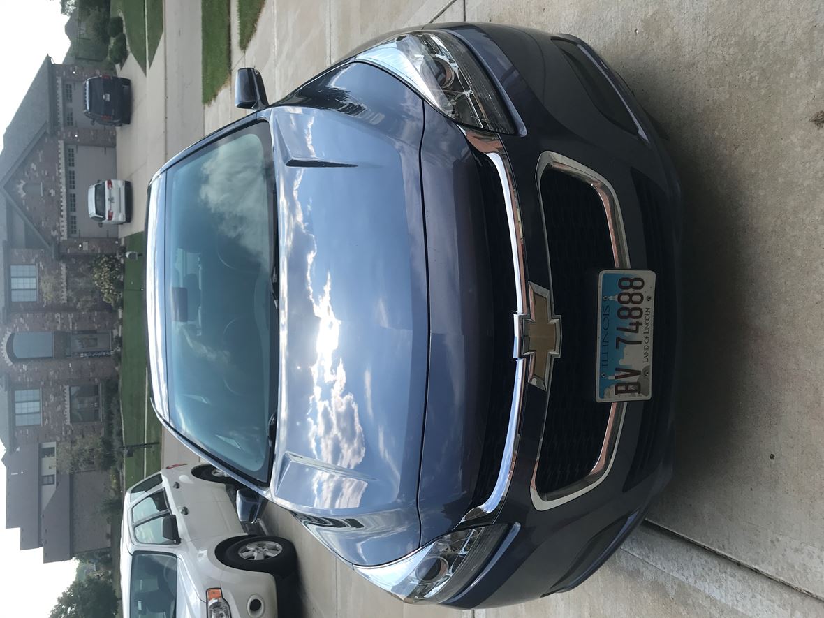 2015 Chevrolet Malibu Classic LT for sale by owner in Orland Park