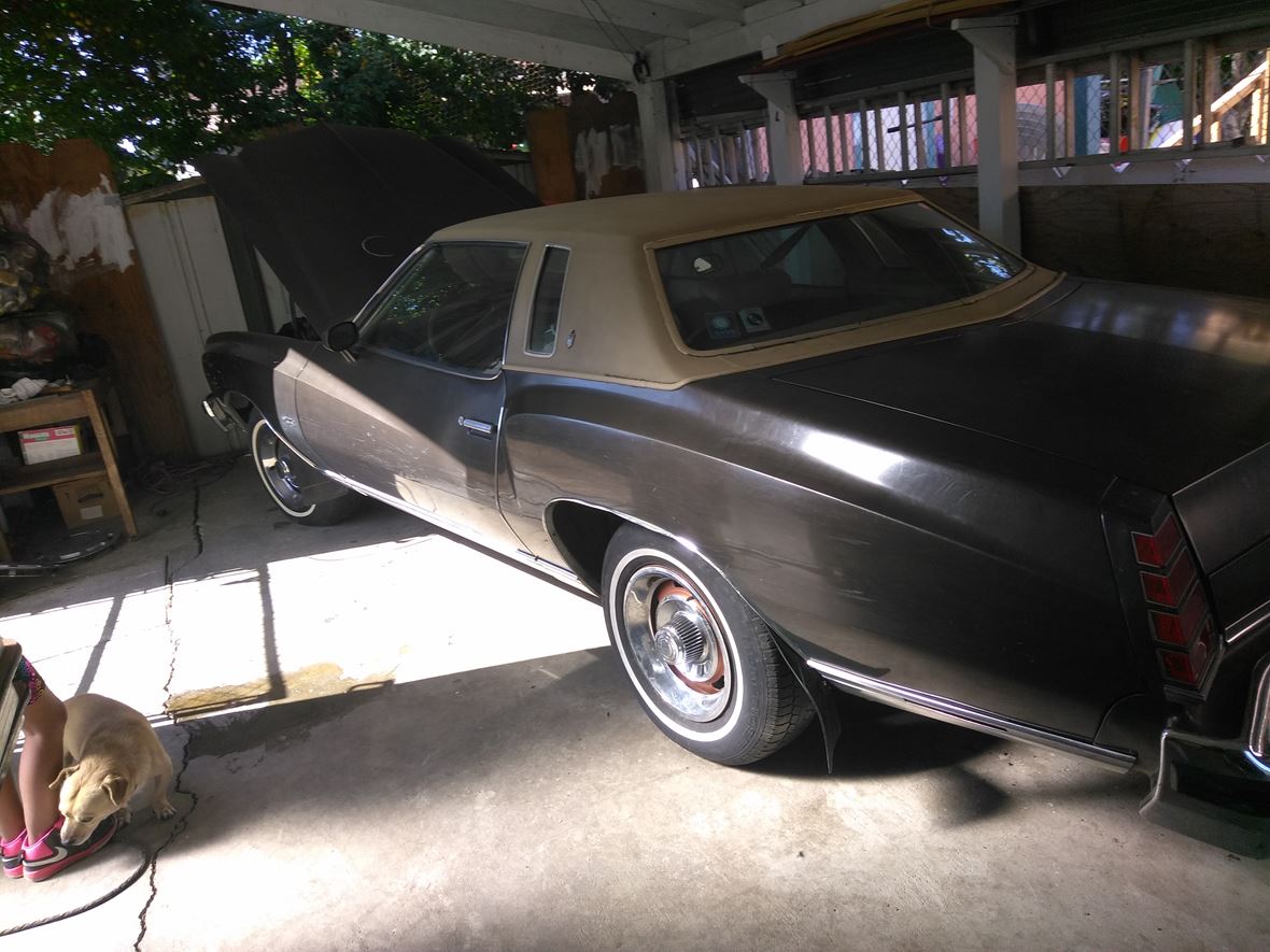 1975 Chevrolet Monte Carlo for sale by owner in Oakland