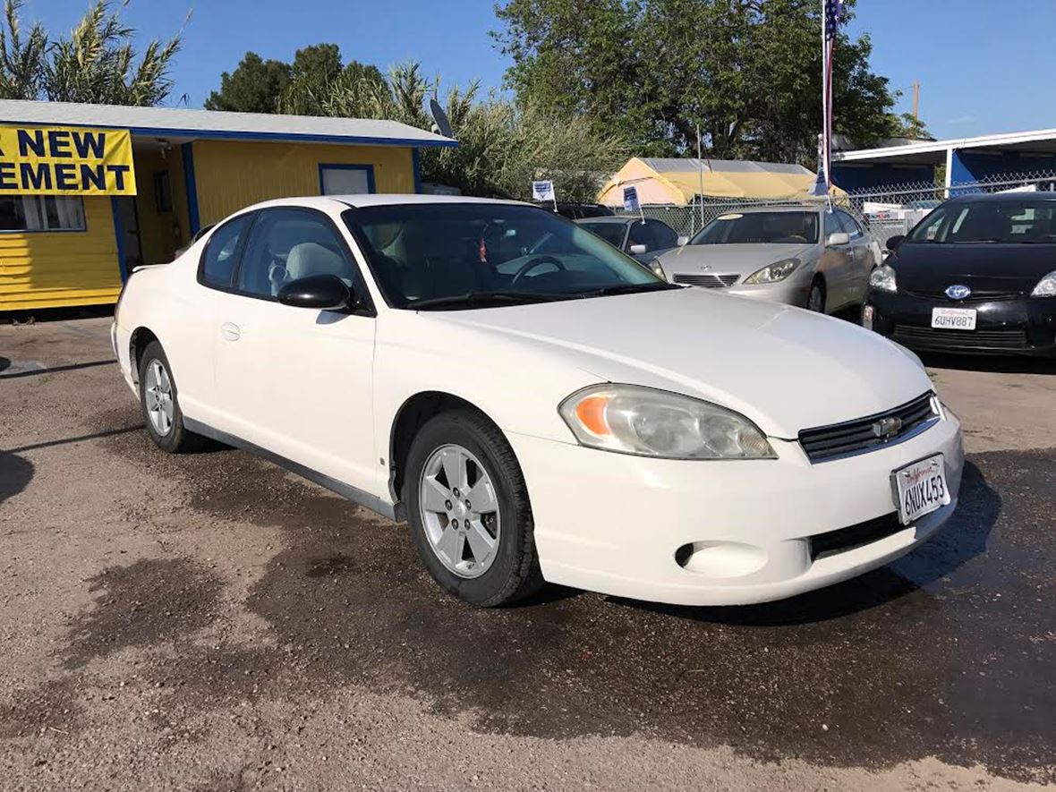 2007 Chevrolet Monte Carlo for sale by owner in Spring Valley