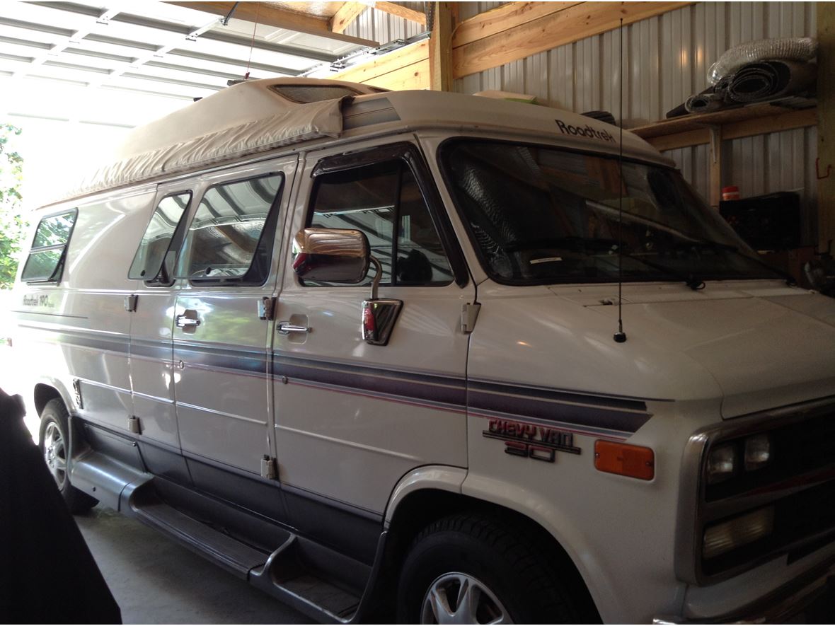 1995 Chevrolet Roadtrek 190 Popular Motor Home for sale by owner in Sumter