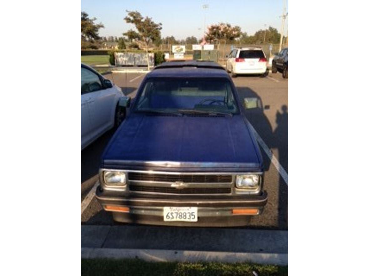 1991 Chevrolet S-10 for sale by owner in Irvine