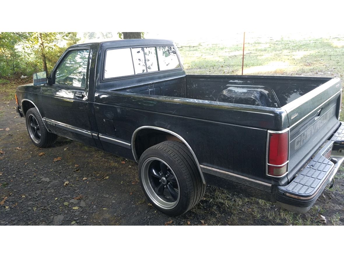 1992 Chevrolet S-10 for sale by owner in Atkins