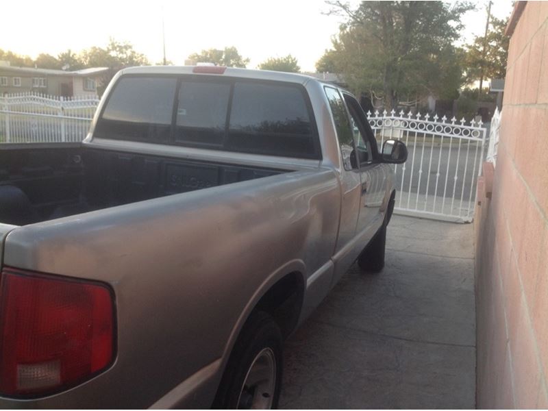 1998 Chevrolet S-10 for sale by owner in LANCASTER