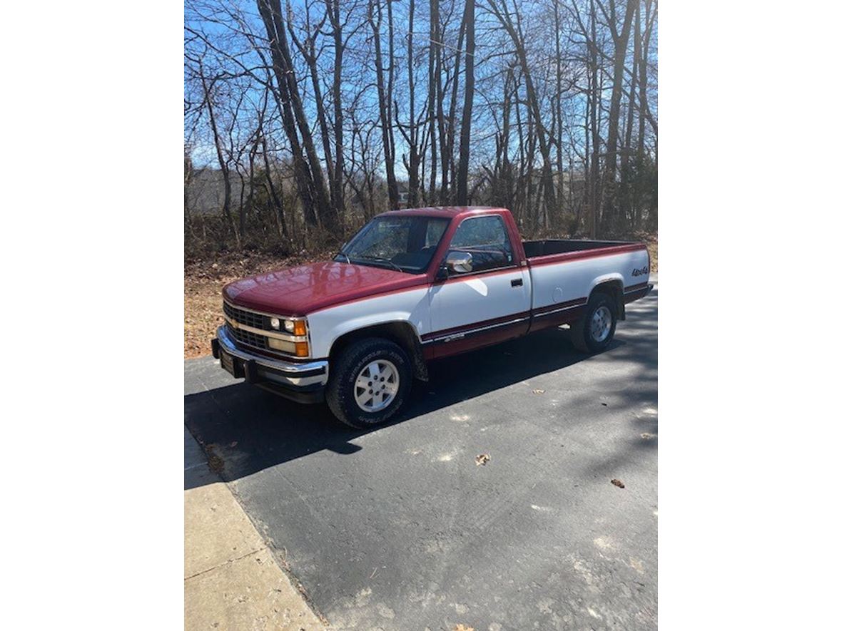 1988 Chevrolet Silverado 1500 Classic Car Bloomington, IN 47401