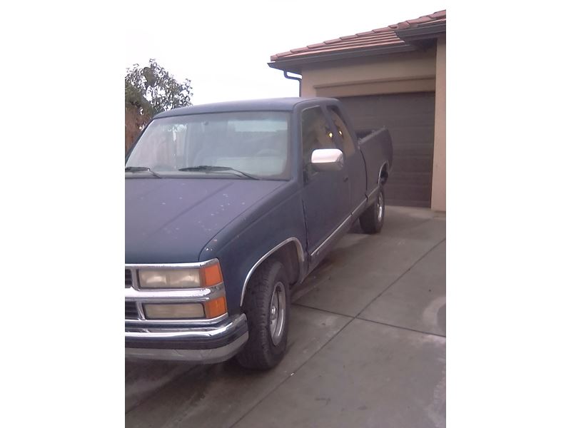 1994 Chevrolet Silverado 1500 for sale by owner in Fresno
