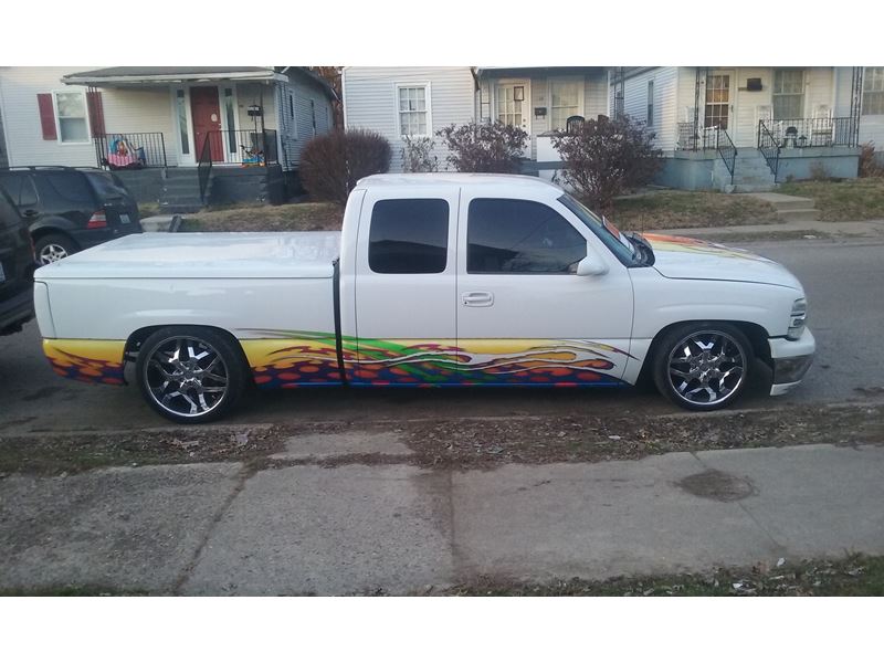 1999 Chevrolet Silverado 1500 for sale by owner in LOUISVILLE