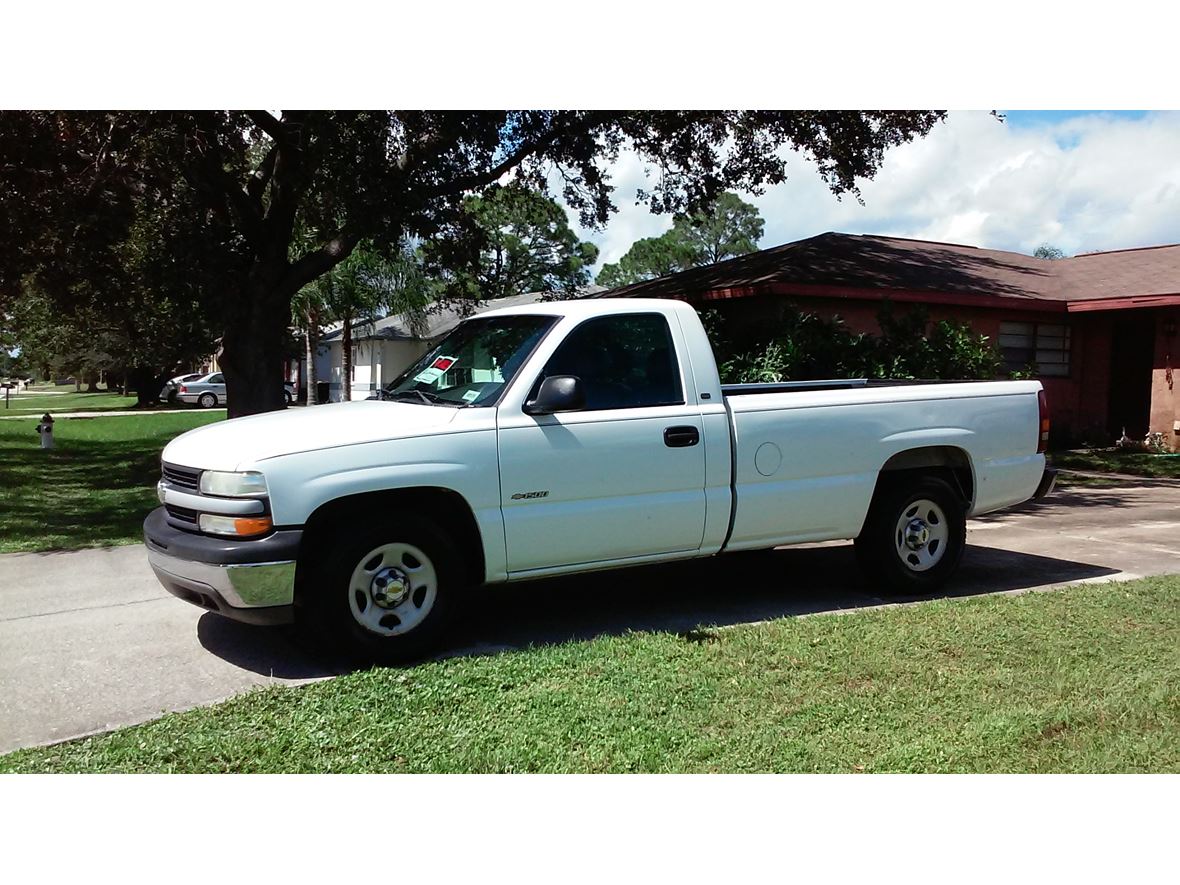 2001 Chevrolet Silverado 1500 for sale by owner in Palm Bay