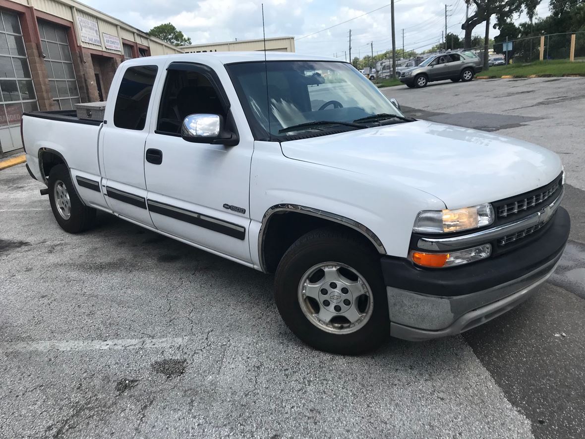 2001 Chevrolet Silverado 1500 for sale by owner in Holiday