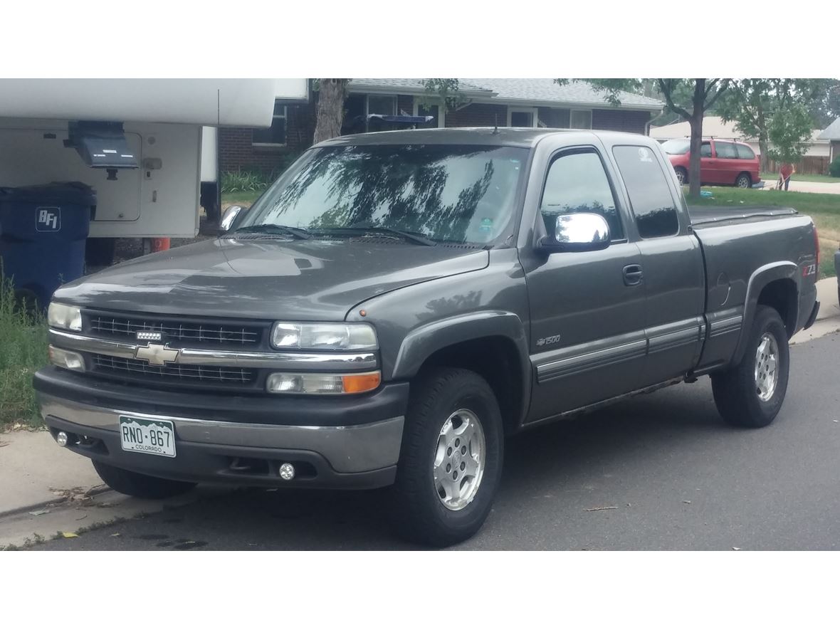 2002 Chevrolet Silverado 1500 for sale by owner in Wheat Ridge