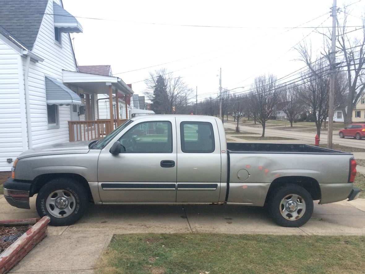 2003 Chevrolet Silverado 1500 for sale by owner in Maple Heights