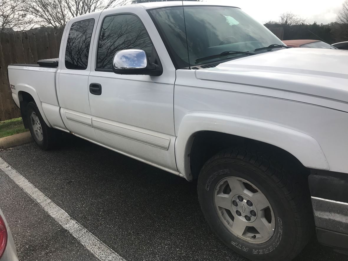 2005 Chevrolet Silverado 1500 for sale by owner in San Antonio