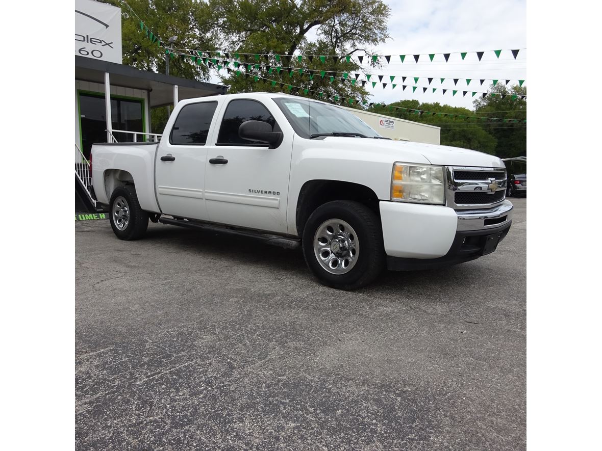 2011 Chevrolet Silverado 1500 for sale by owner in San Antonio