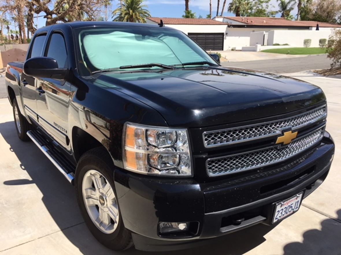 2013 Chevrolet Silverado 1500 for sale by owner in San Diego