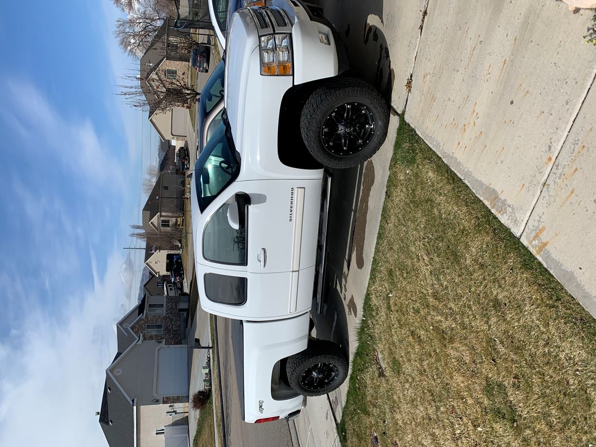 2013 Chevrolet Silverado 1500 for sale by owner in Lehi