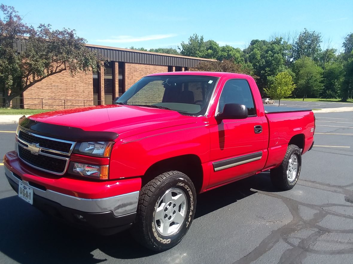 2006 Chevrolet Silverado 1500 Classic for sale by owner in Indianapolis