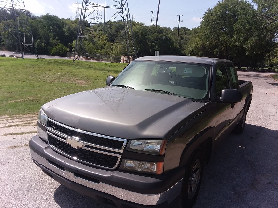 2007 Chevrolet Silverado 1500 Classic for sale by owner in San Antonio