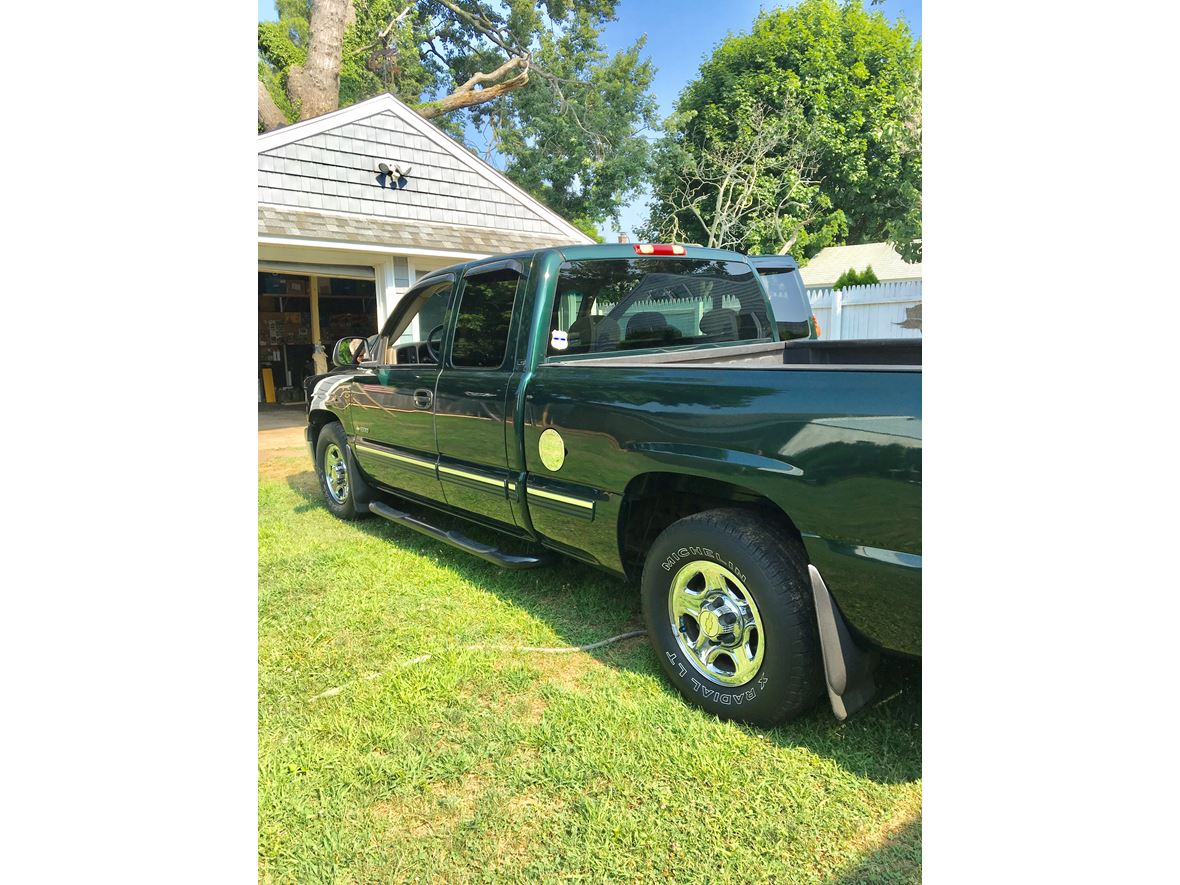 2001 Chevrolet Silverado 1500 Crew Cab for sale by owner in Stratford
