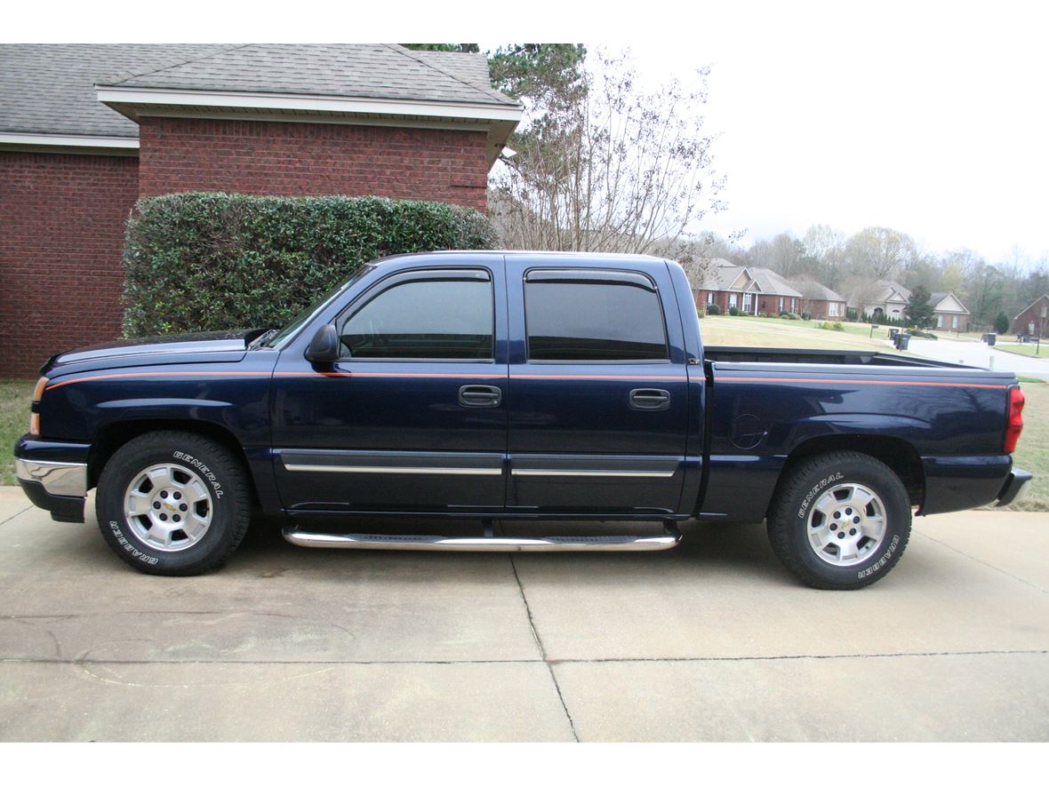 2006 Chevrolet Silverado 1500 Crew Cab for sale by owner in Wetumpka